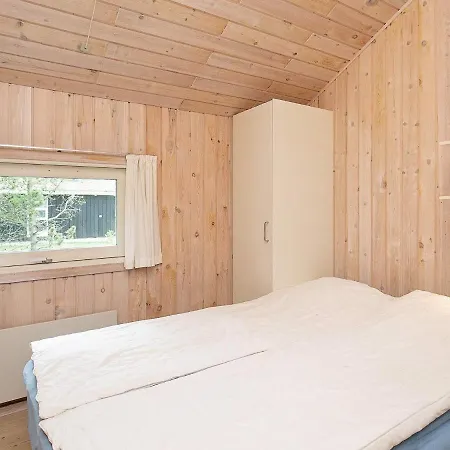 Three-bedroom Holiday In Pandrup 2
